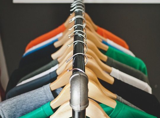 ארונות בגדים במבצע- לקנות במחיר קטן להרוויח בגדול