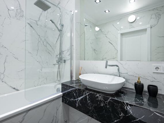 מקלחונים ונהנים: טיפים לבחירת מקלחון לבית עם ילדים